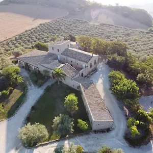 Séjour à la ferme Agriturismo Baglio Pollicarini, Pergusa