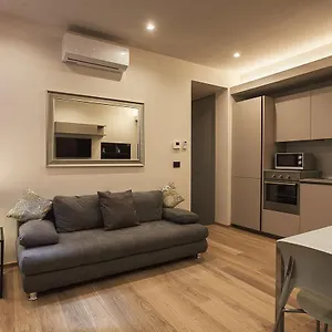  Apartment Rizzoli-suites Italy